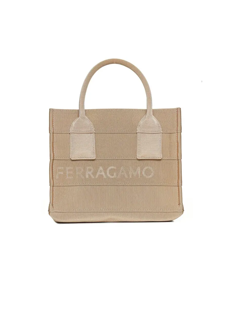 Маленькая сумка Ferragamo с вышитым логотипом из телячьей кожи — изображение 1 из 3, бежевый