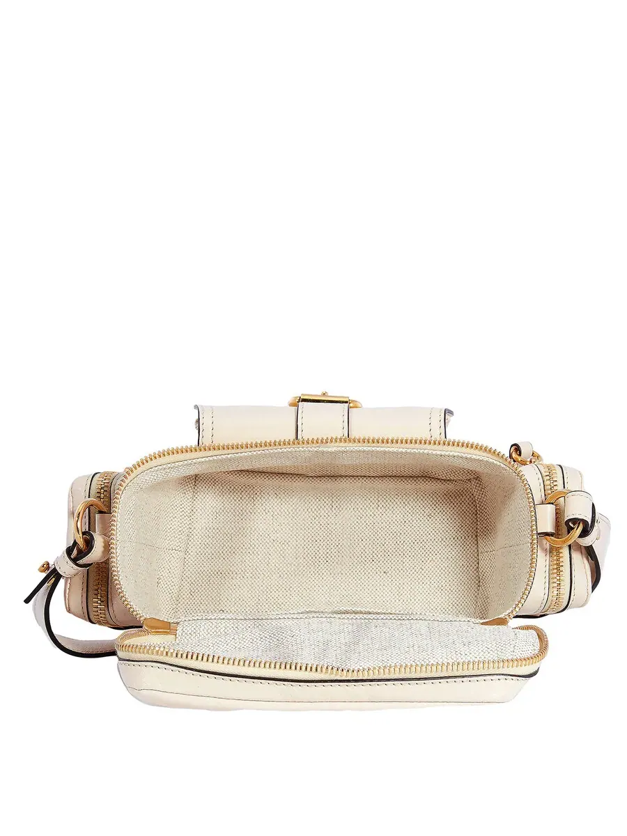 Маленькая сумка для камеры Chloé из блестящей кожи — изображение 5 из 5, бежевый