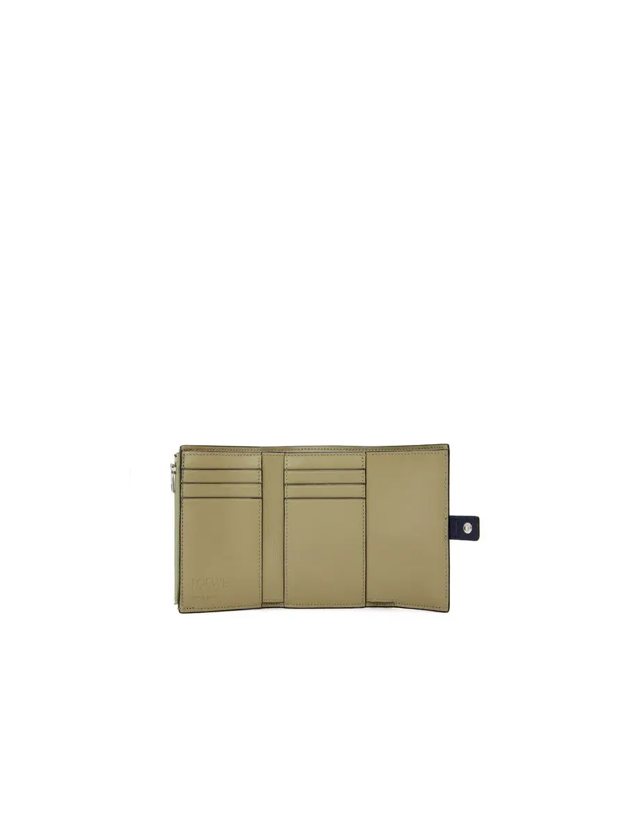 Вертикальный кошелек Loewe Small из телячьей кожи — изображение 2 из 3, синий/оливковый