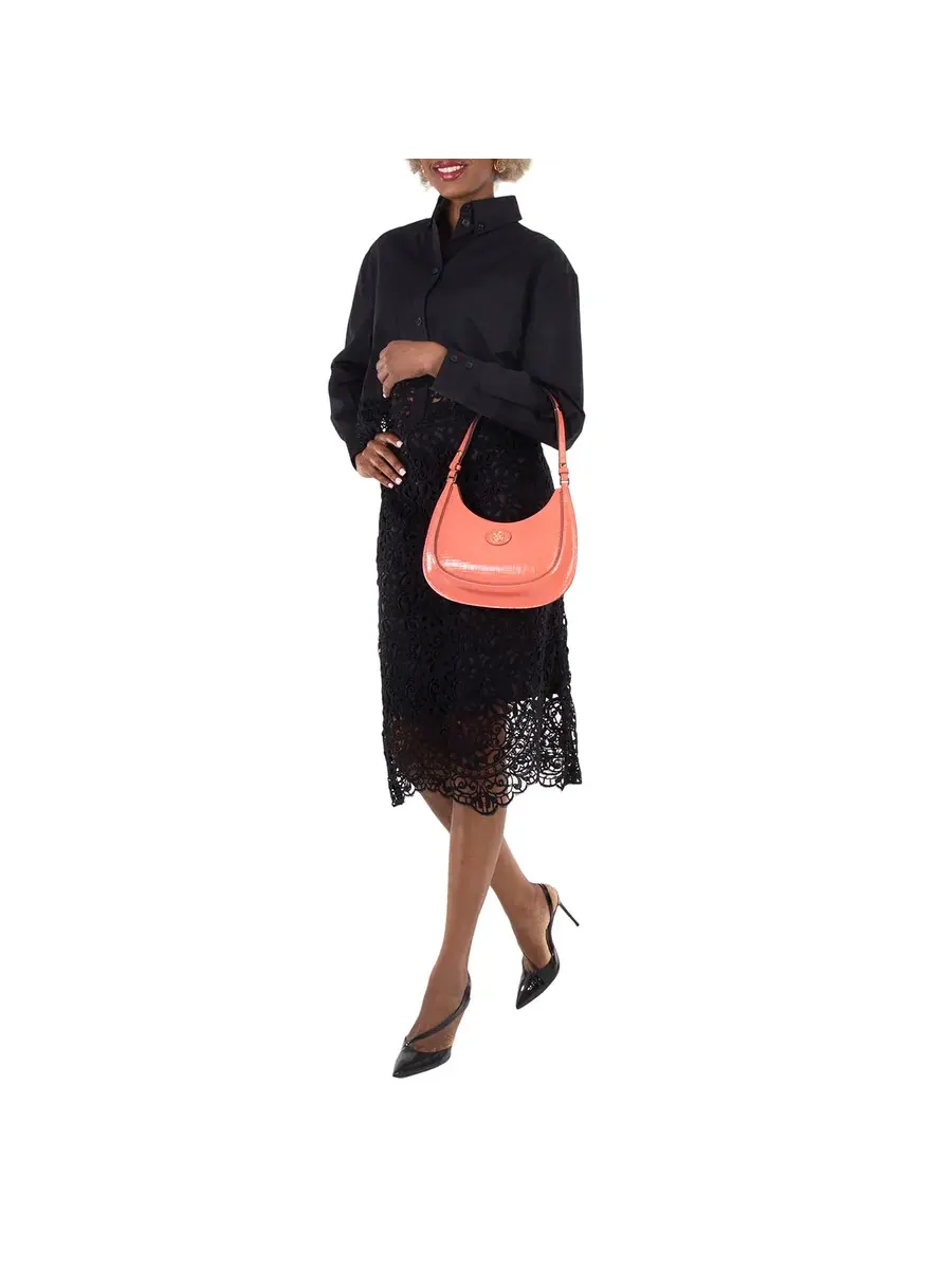 Сумка Tory Burch Coral Crush Robinson из тисненой кожи в форме полумесяца — изображение 2 из 5, коралловый