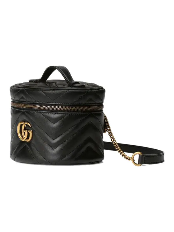 Сумка мини Gucci GG Marmont, черный – вечная классика, легко вписывающаяся в любой гардероб — изображение 2 из 4