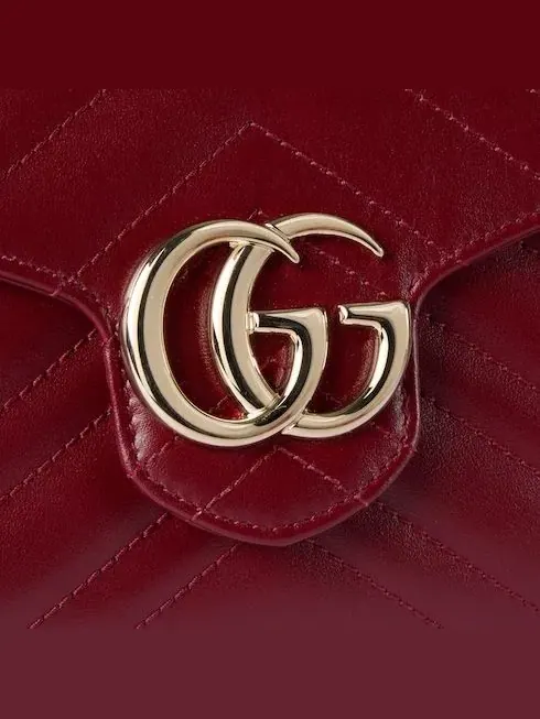 (WMNS) Кошелек-цепочка Gucci 25 GG Marmont — изображение 3 из 8, красный