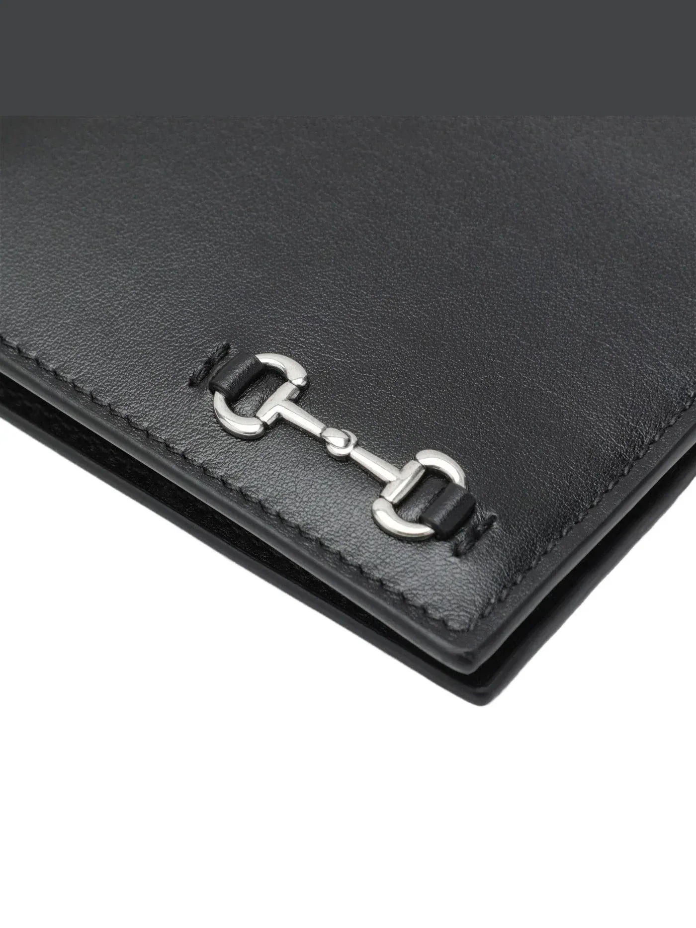 Кошелек Gucci 25 Bi-Fold Wallet с пряжкой в виде конской уздечки — изображение 3 из 4, черный
