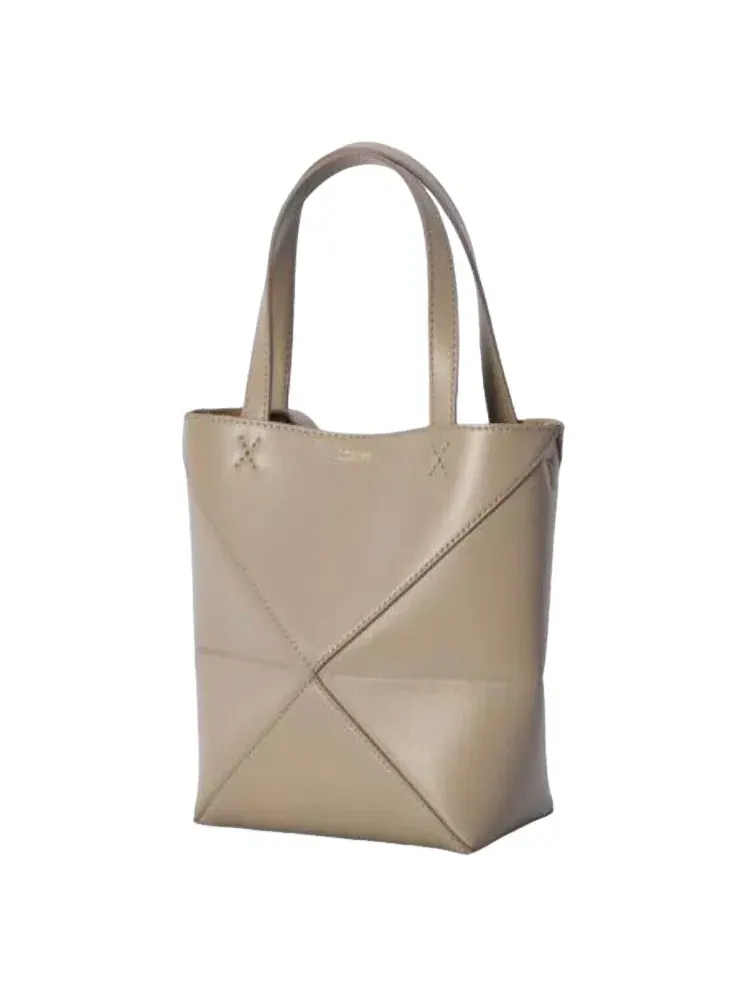 Сумка-трансформер Loewe Mini Puzzle Fold Tote — изображение 2 из 5, бежевый