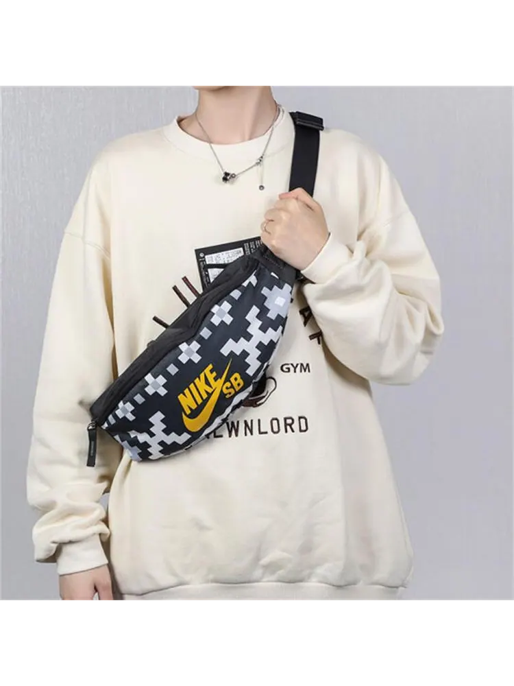 Поясная сумка Nike SB Heritage Printed Skate Hip Pack 'Antharcite' — 4