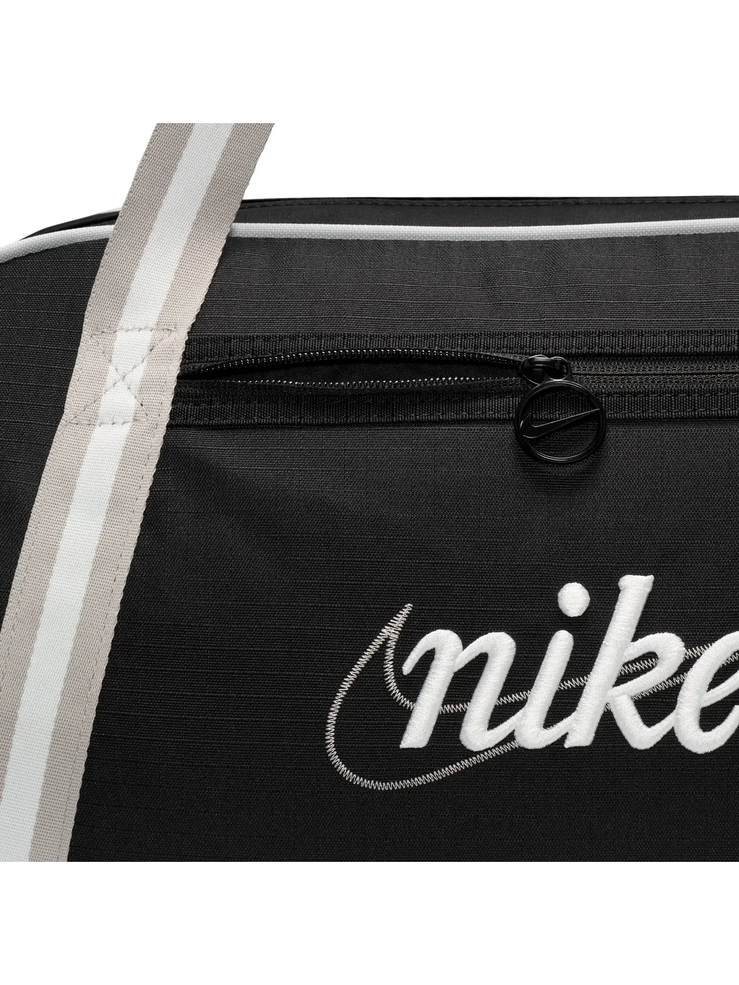 Тренировочная сумка Nike Gym Club 24L, цвет «Черный — 3