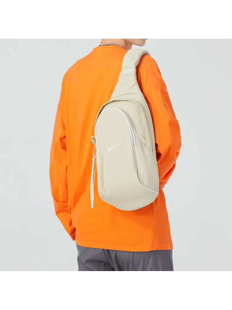 Сумка через плечо Nike Sportswear Essential 8 л — изображение 4 из 5, бежевый