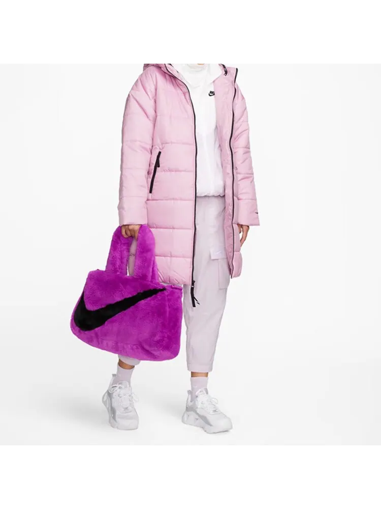 Сумка-шоппер Nike NSW из искусственного меха — изображение 6 из 6, фиолетовый/черный