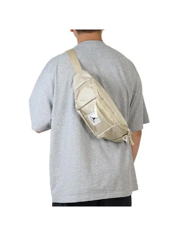 Сумка Air Jordan Logo Shoulder Bag 'Gold' — 6