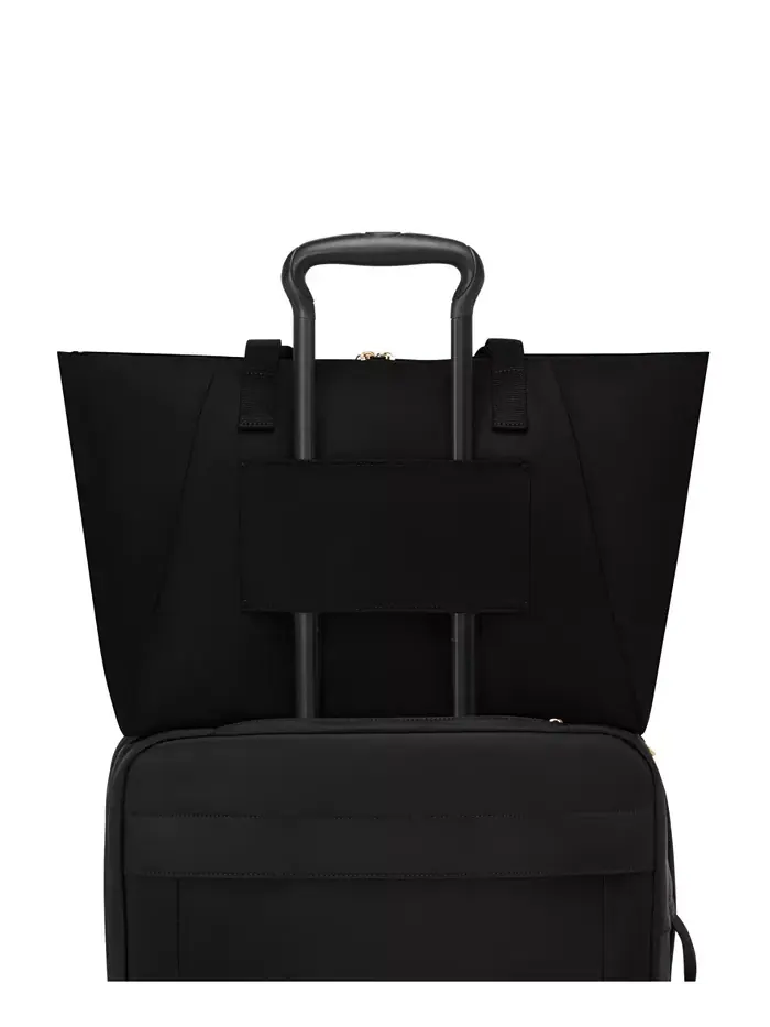 Дорожная сумка TUMI Voyageur Just In Case, средняя — изображение 4 из 4, черный золотистый