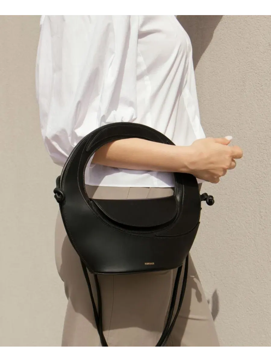 Сумка из телячьей кожи с магнитной застежкой Runa Calf Leather Bag Noirgaze — изображение 7 из 9, черный