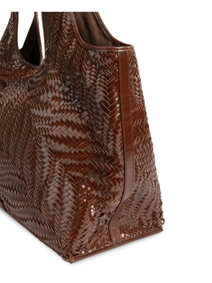 Кожаная сумка-шопер с плетеным узором Charli Woven Leather Tote Sam Edelman — изображение 5 из 6, темный коньячный