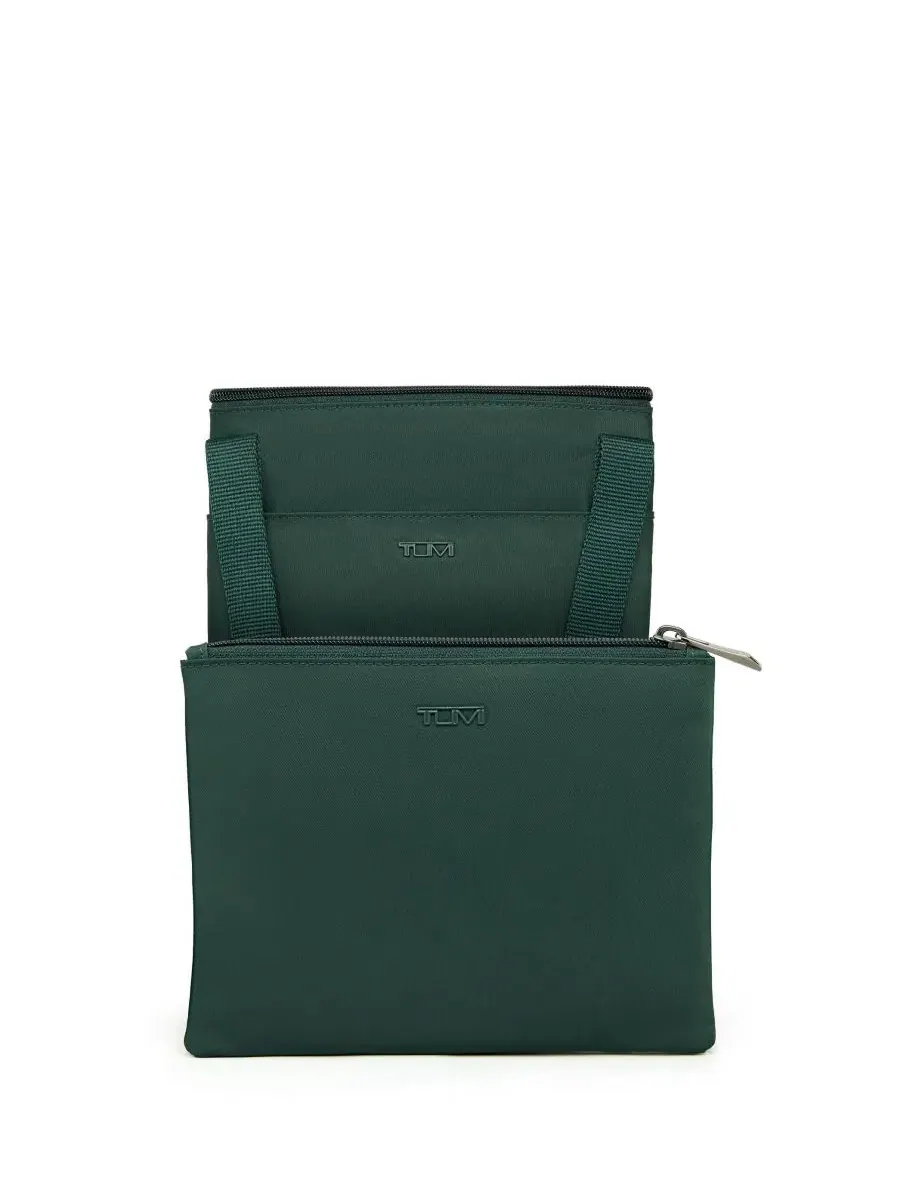 Сумка-шопер Voyageur Just In Case Small Tote TUMI — изображение 3 из 8, зеленый
