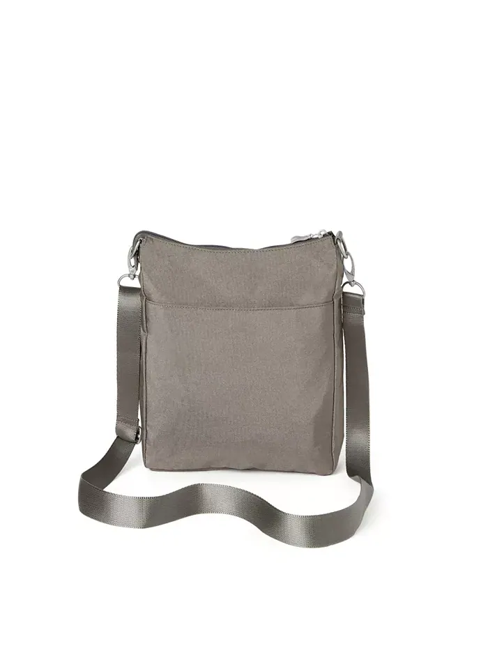 Женская современная поясная сумка Everywhere Slim Crossbody с RFID-браслетом, набор из 2 предметов — изображение 4 из 5