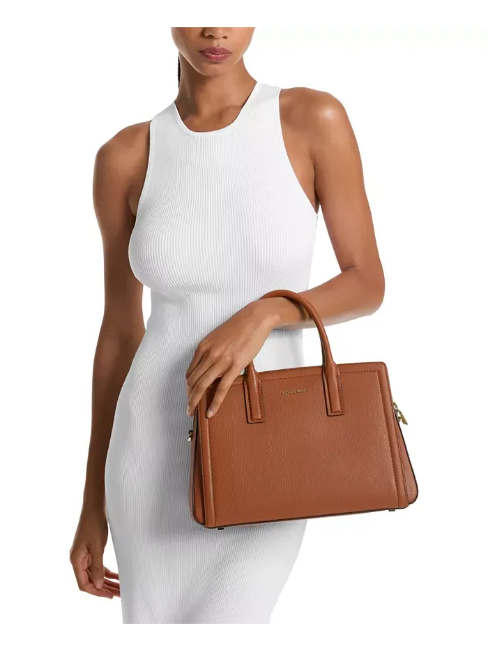 Сумка женская кросс-боди натуральная кожа Michael Kors Laila — изображение 5 из 5, черный/золотистый