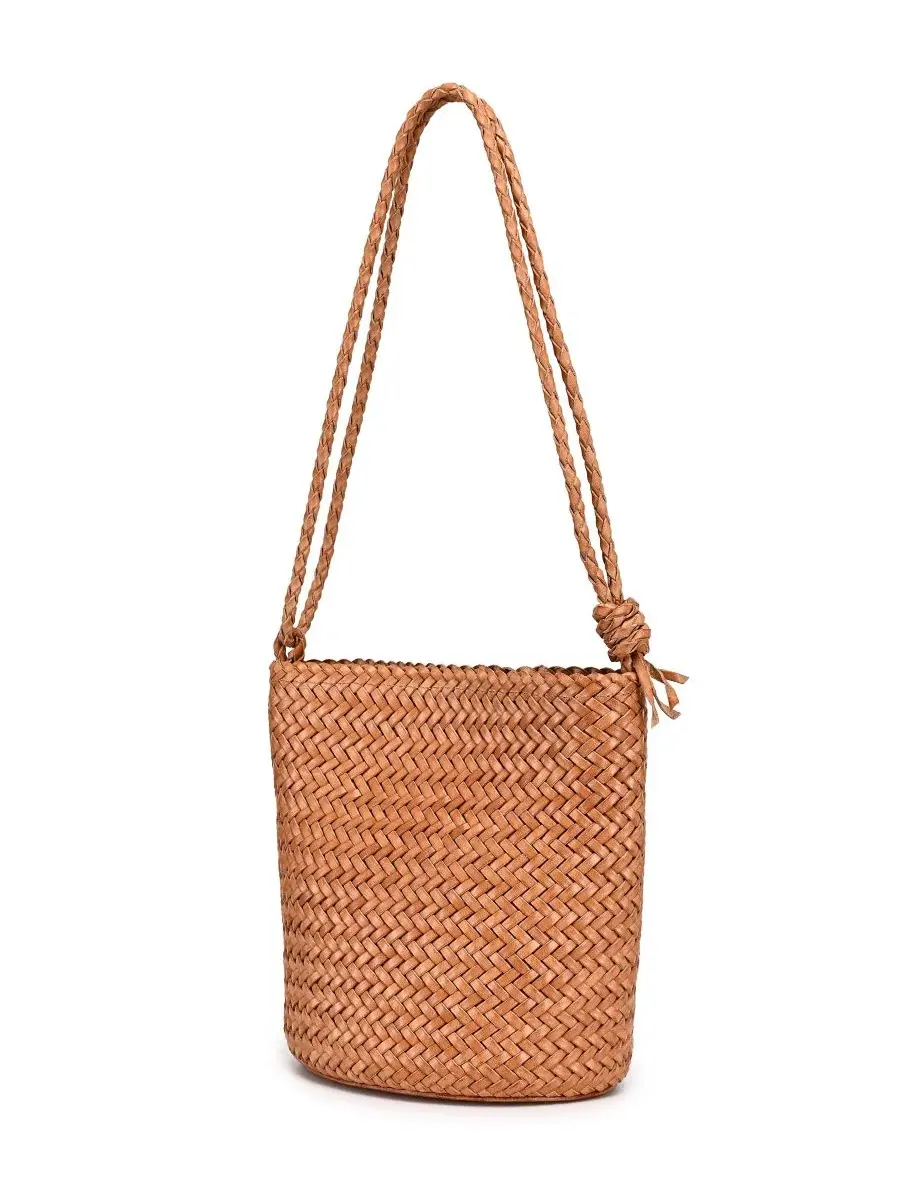 Мини-сумка кроссбоди из плетеной кожи Reed Mini Woven Bucket Crossbody Bag OLD TREND — изображение 3 из 7, бежевый бежевый