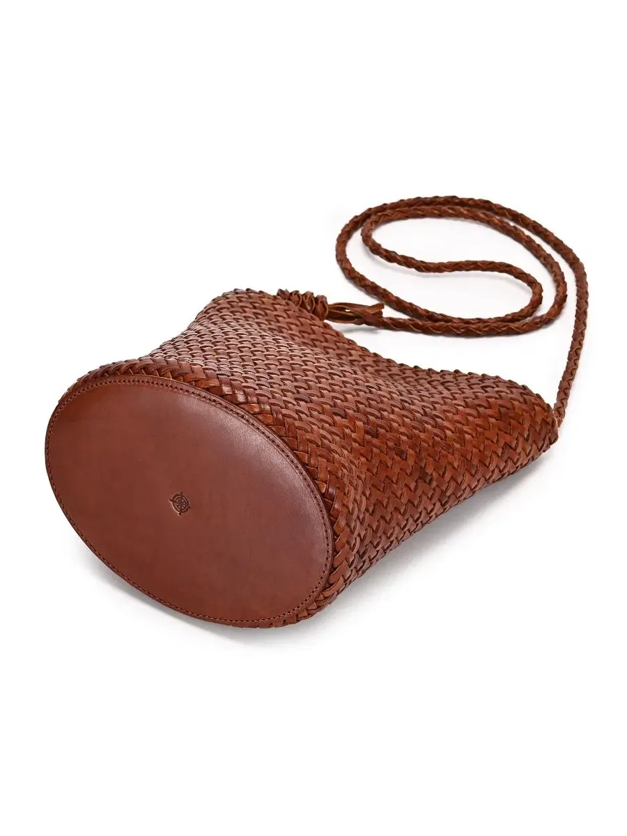 Плетеная мини-сумка-ведро Reed Mini Woven Bucket Crossbody OLD TREND — изображение 5 из 7, коричневый