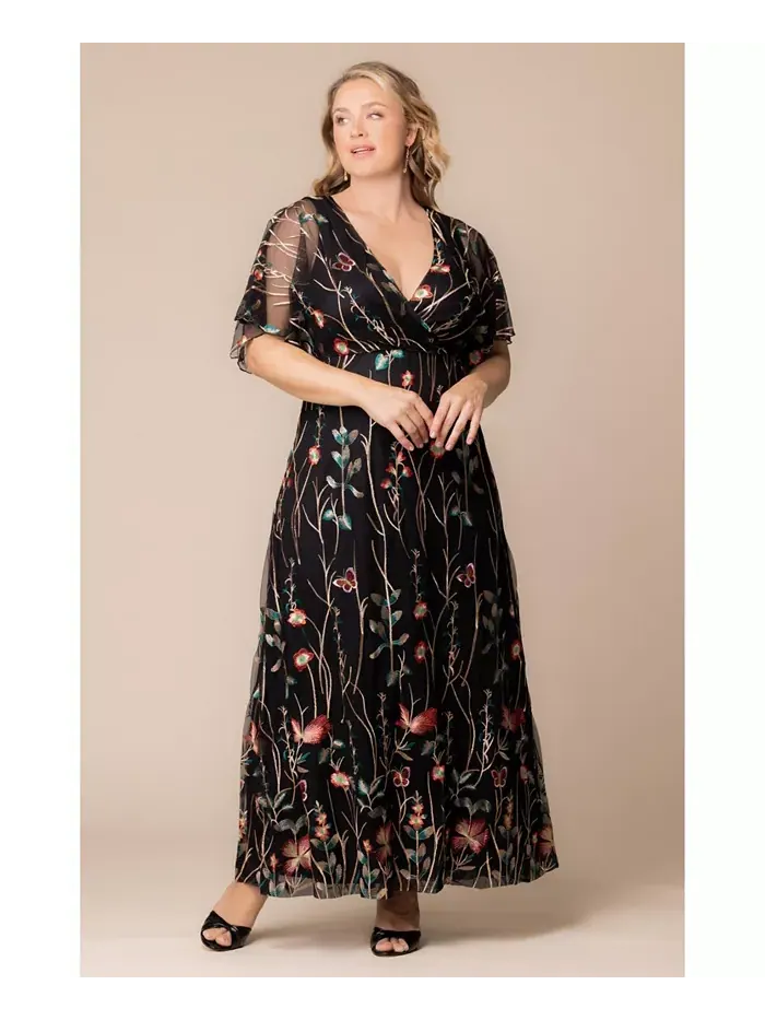 Вечернее платье с вышивкой Plus Size Embroidered Elegance Kiyonna — изображение 5 из 7, оникс