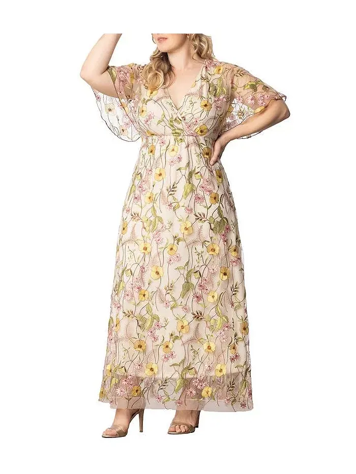 Вечернее платье с вышивкой Plus Size Embroidered Elegance Kiyonna — изображение 1 из 3, розовый