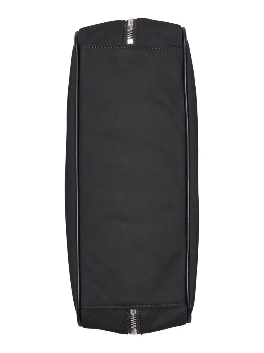 Сумка-хобо из нейлона средняя Zulle Nylon Medium Hobo Calvin Klein — изображение 2 из 5, черный/серебристый