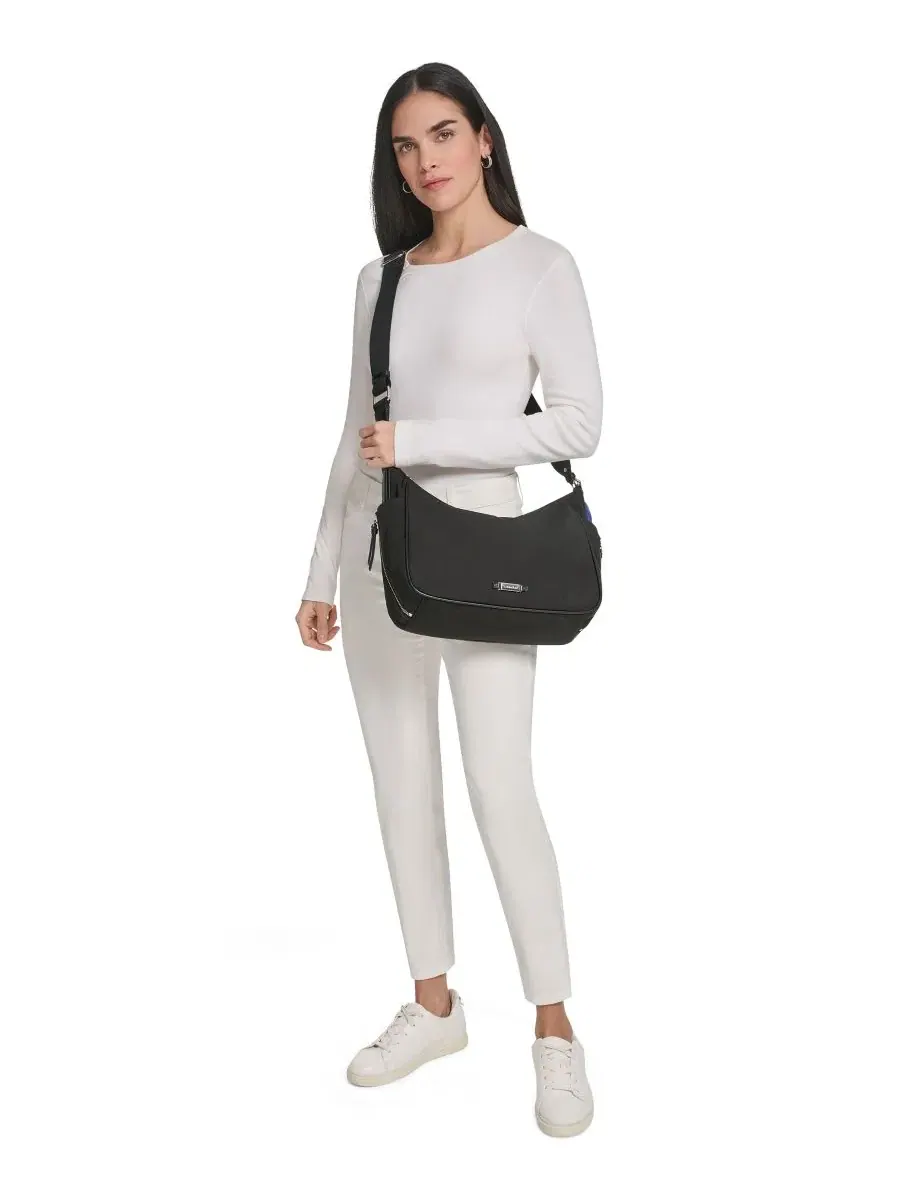 Сумка-хобо из нейлона средняя Zulle Nylon Medium Hobo Calvin Klein — изображение 4 из 5, черный/серебристый