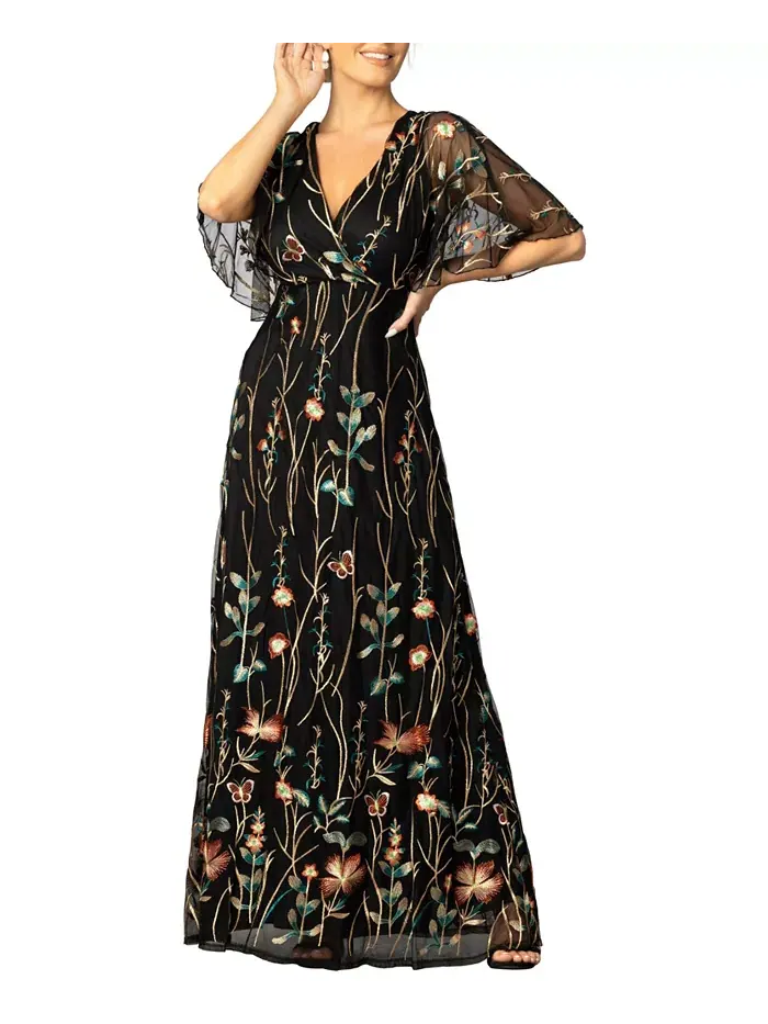 Женское вечернее платье с рукавами Embroidered Elegance Kiyonna — изображение 1 из 3, оникс