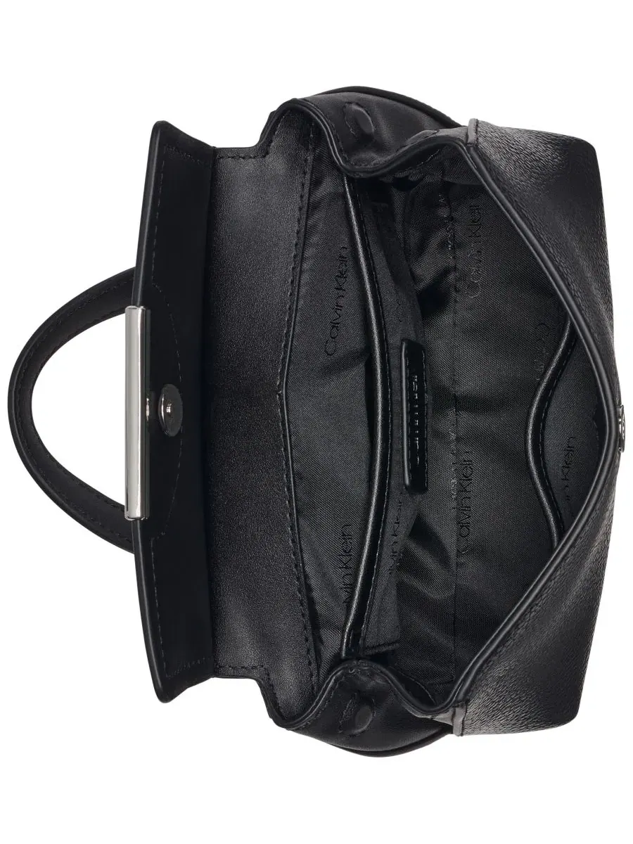 Мини-сумка через плечо Arabella Mini Crossbody Handbag Calvin Klein — изображение 4 из 8, черный/серебристый