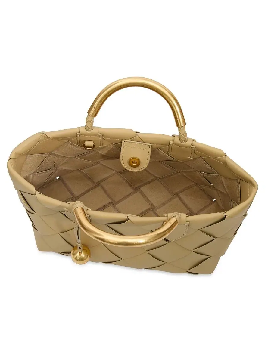 Сумка-тоут средняя из плетеной кожи Frankie Woven Medium Tote Rebecca Minkoff — изображение 3 из 3, кунжутный