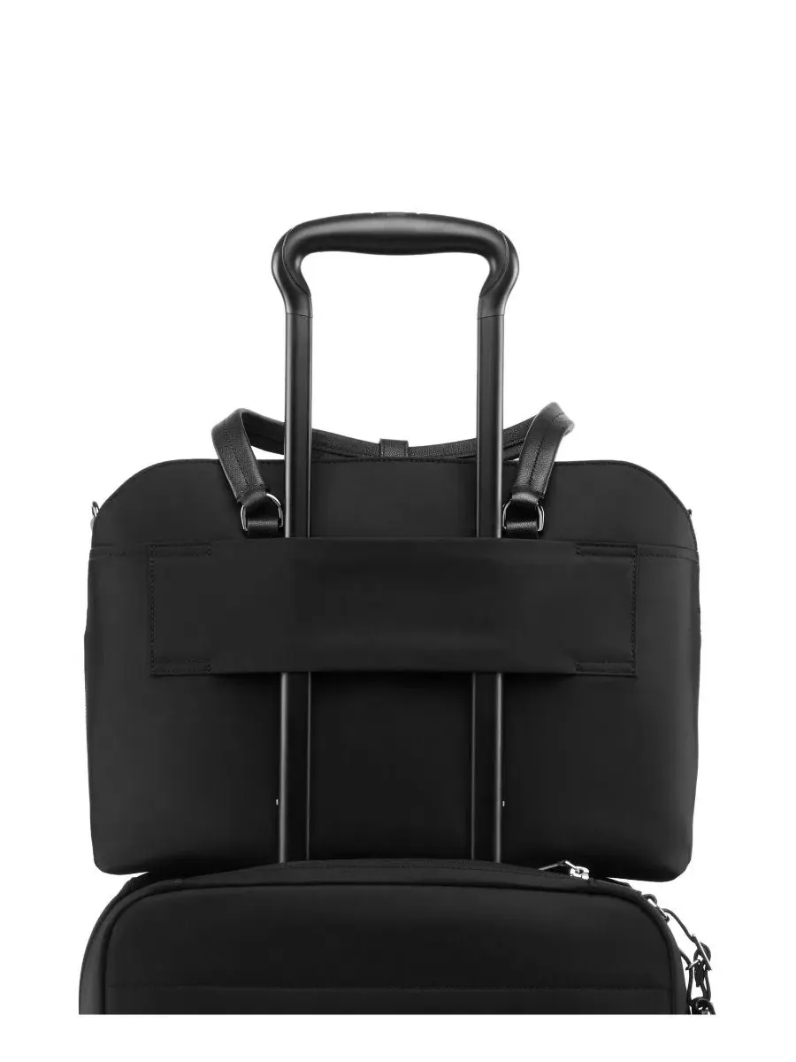 Дорожная сумка-тоут с отделениями, модель Voyageur Montclair Boarding Tote TUMI — 5