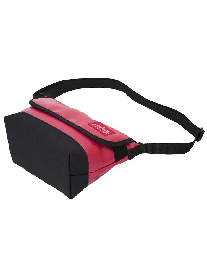 Сумка-мессенджер XXS Vinyl Version 2 Manhattan Portage — 2