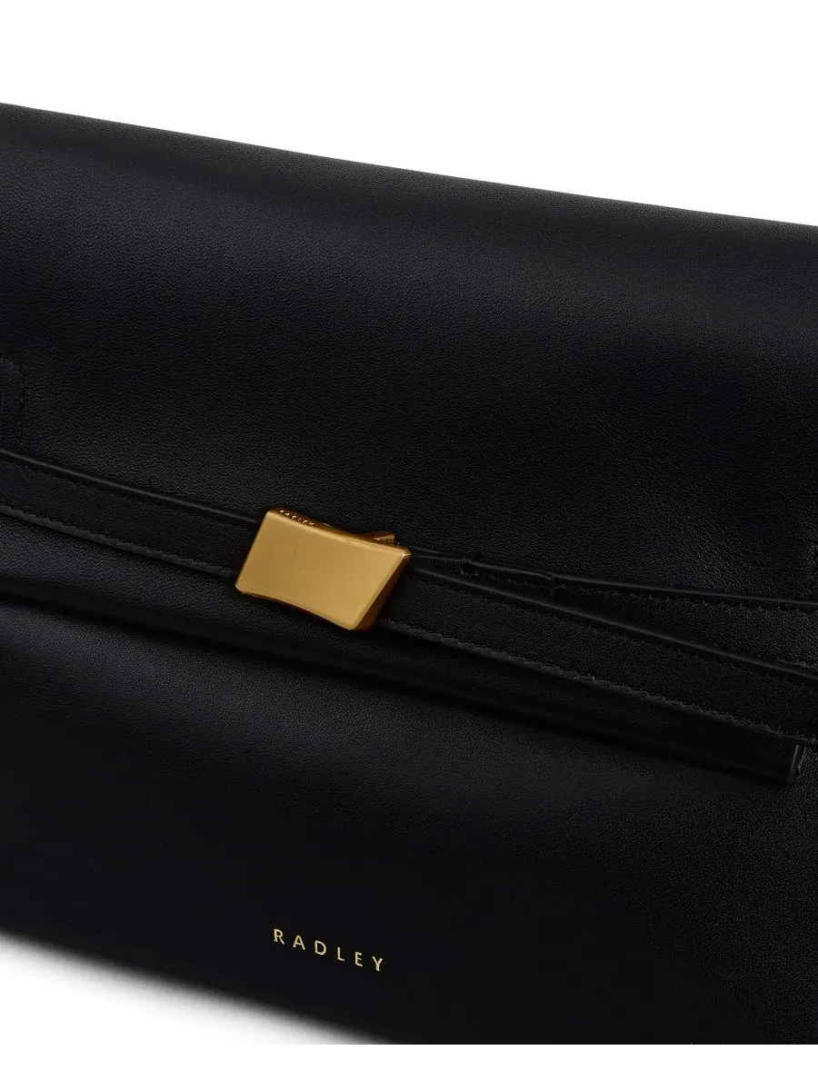 Маленькая сумка через плечо Christina с откидной крышкой Radley London — изображение 5 из 6, черный