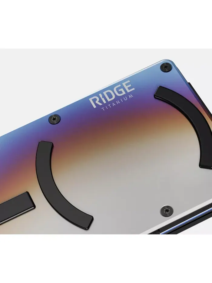 Мужской кошелек Ridge Wallet для MagSafe из выжженного титана и серебра — изображение 3 из 8, серебряный