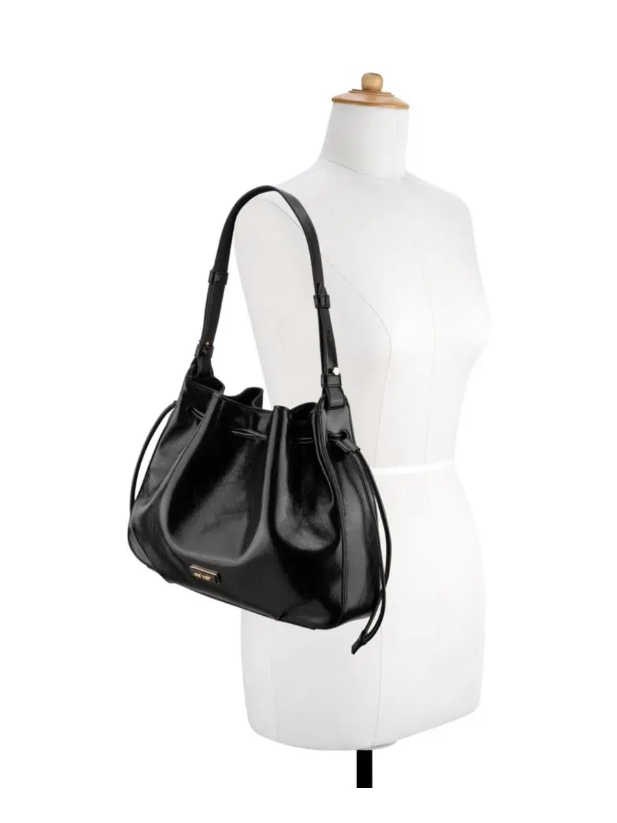 Сумка-хобо Nelley Bucket Small Nine West — 5