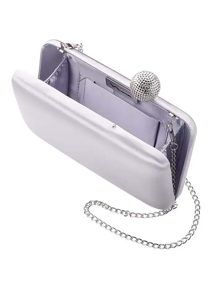 Сатиновая сумочка-клатч Minaudiere с кристальным замочком Nina — изображение 3 из 6, серебристый