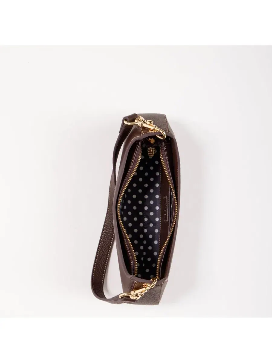 Женская сумка-багет из зернистой кожи East West Crescent Hobo Purse SUSU — изображение 6 из 6, коричневый