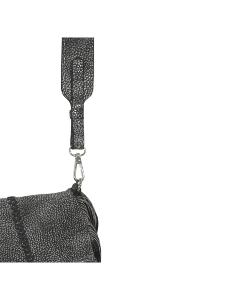 Сумка-мессенджер из кожи с бахромой, Medium Fringe Leather Crossbody Messenger Carlos Falchi, Roman — изображение 9 из 11