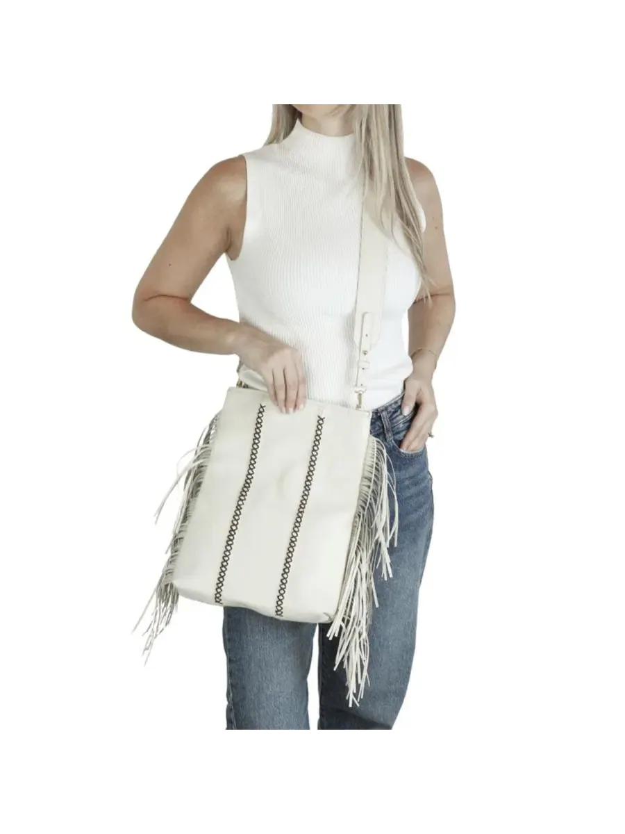 Сумка-мессенджер с бахромой, из натуральной кожи, Medium Fringe Leather Crossbody Messenger Carlos — изображение 7 из 11