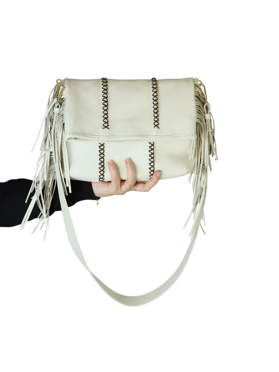 Сумка-мессенджер с бахромой, из натуральной кожи, Medium Fringe Leather Crossbody Messenger Carlos — изображение 8 из 11