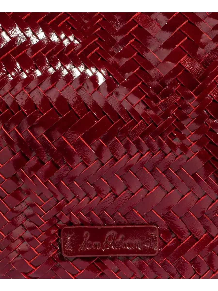 Сумочка через плечо Charli Woven Crescent Small Shoulder Sam Edelman — изображение 5 из 6, красный