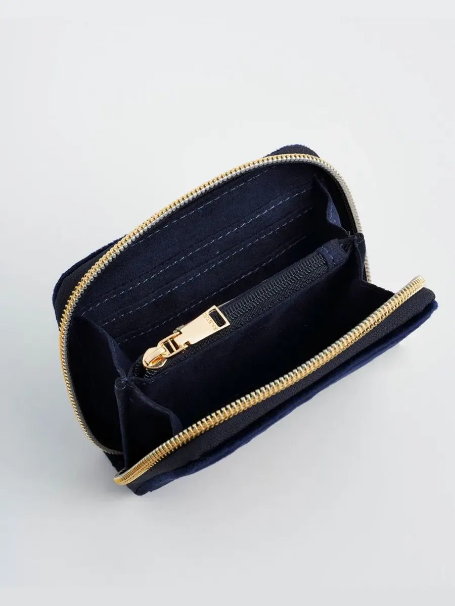 Женский бархатный кошелек с вышивкой бабочки Navy Floral Velvet Purse Fable England — изображение 6 из 7, темно-синий