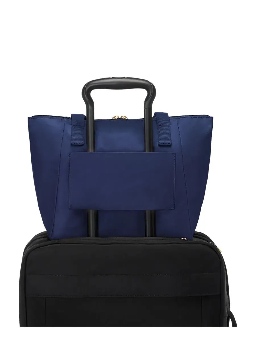 Сумка-шопер Voyageur Just In Case Small Tote TUMI — изображение 2 из 5