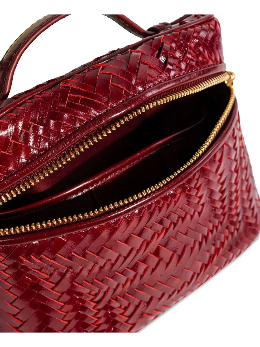 Сумка-кроссбоди Charli Woven Top Handle Crossbody Sam Edelman — изображение 4 из 6, красный