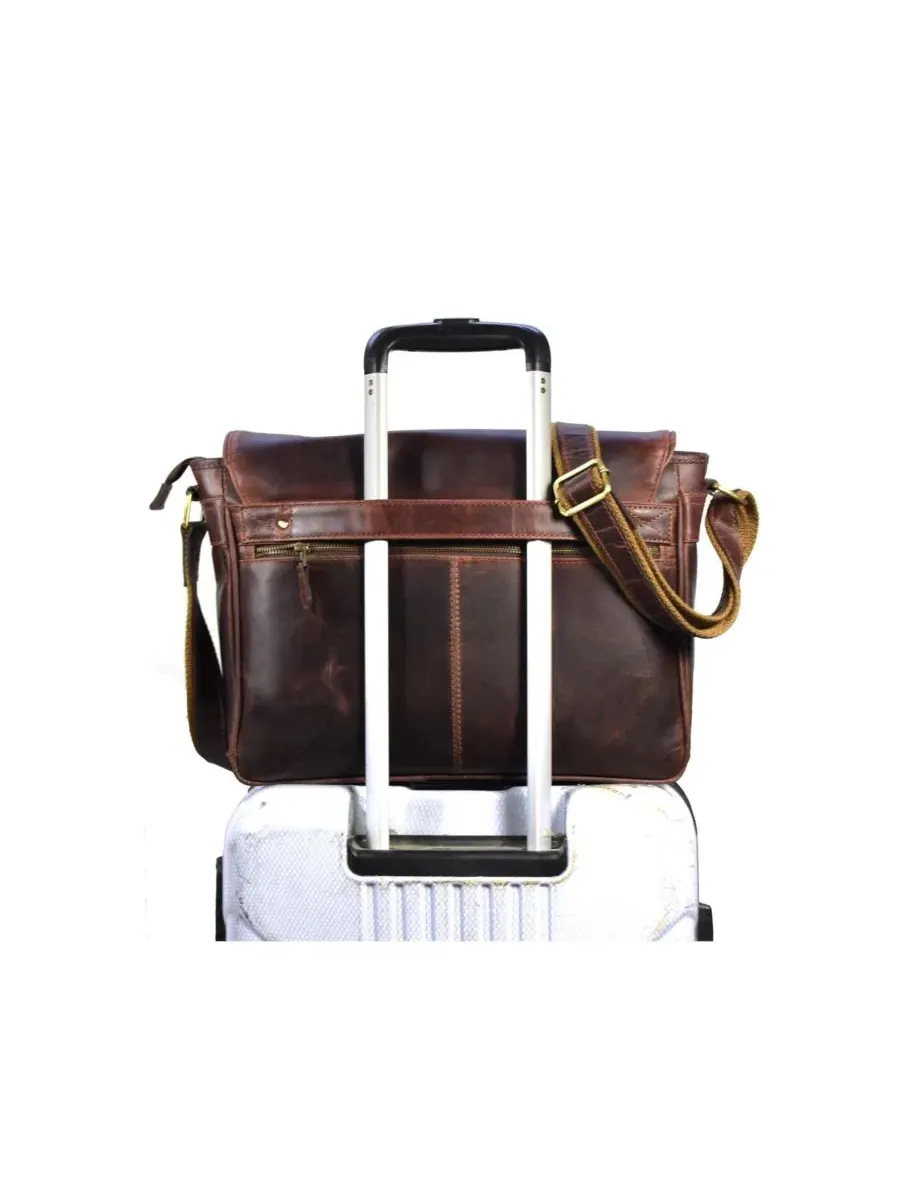 Сумка-мессенджер из натуральной кожи с отделением для ноутбука Aaron Leather Goods — изображение 5 из 10, коричневый