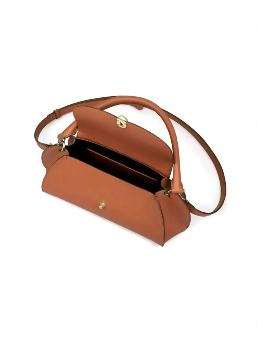 Сумка с клапаном Scallop Calf Leather Bag Noirgaze — изображение 4 из 7, бежевый