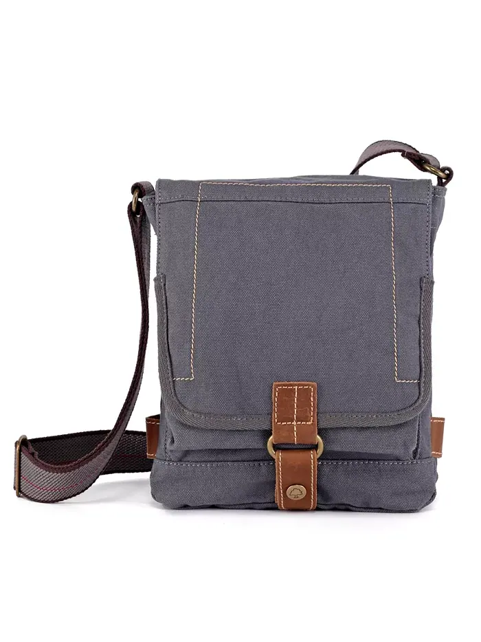 Atona Classic Flap Canvas Crossbody Bag – Кросс-боди сумка Atona Classic Flap из холста TSD BRAND — изображение 1 из 11