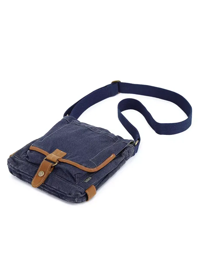 Atona Classic Flap Canvas Crossbody Bag – Кросс-боди сумка Atona Classic Flap из холста TSD BRAND — изображение 8 из 10