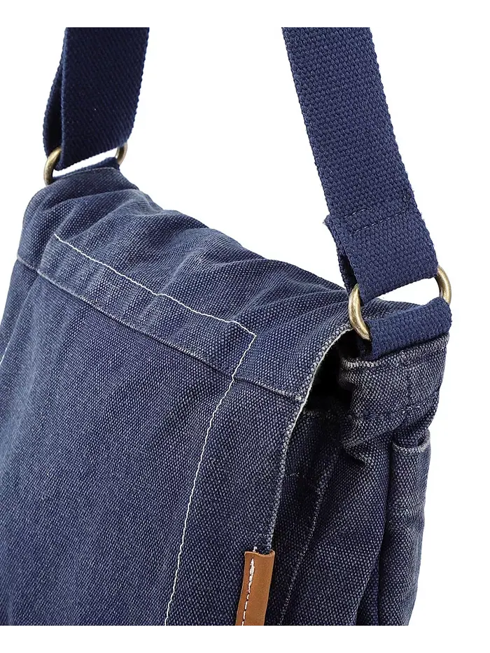 Atona Classic Flap Canvas Crossbody Bag – Кросс-боди сумка Atona Classic Flap из холста TSD BRAND — изображение 10 из 10