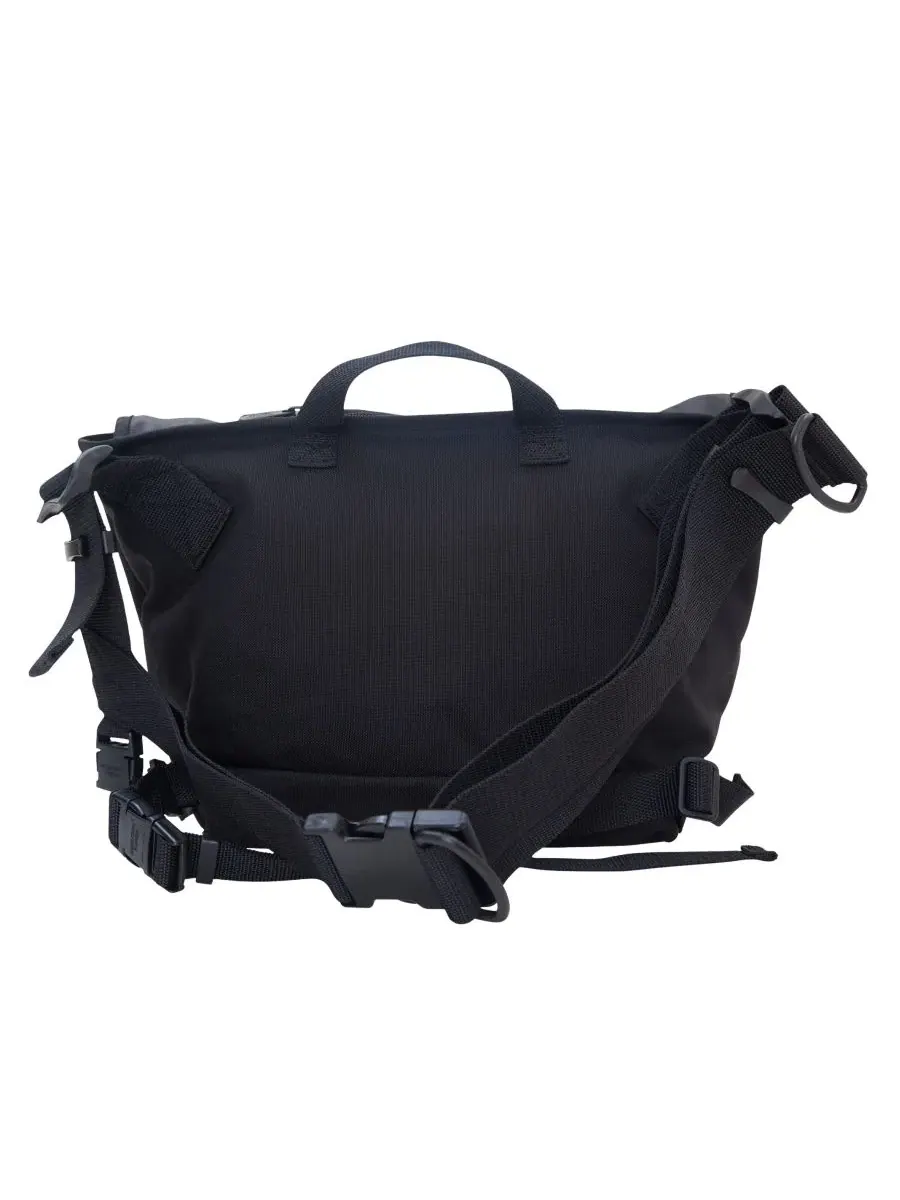 Сумка-мессенджер New York Minute Small Manhattan Portage — изображение 2 из 6, черный