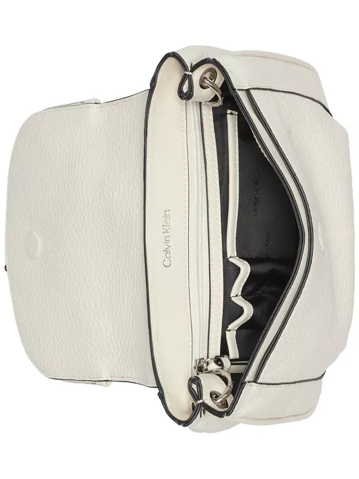 Белая сумка через плечо Zulle Zip-Around Crossbody от Calvin Klein — изображение 4 из 5, белый