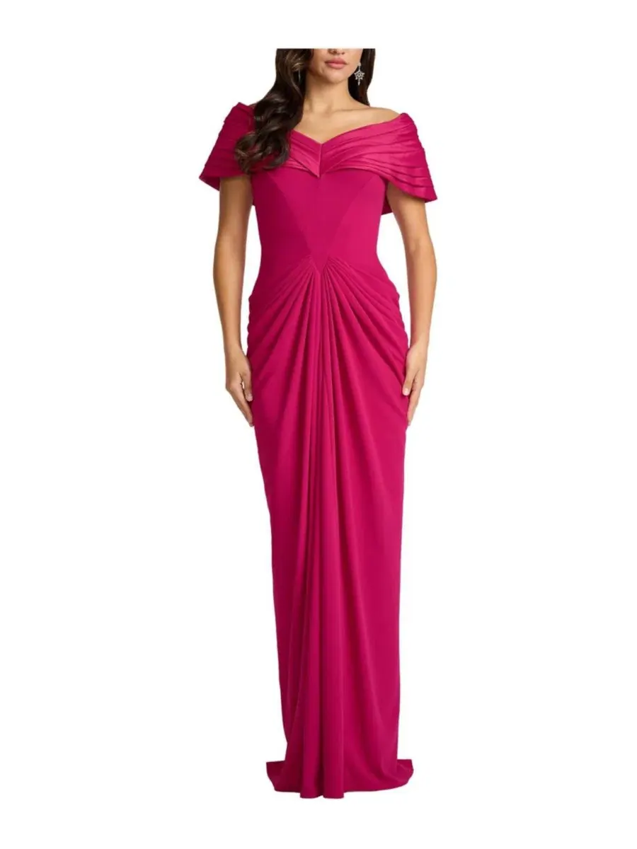 Вечернее платье с плиссированным воротником-портрет Seraphine Pleated Portrait Collar Gown Tadashi — красный